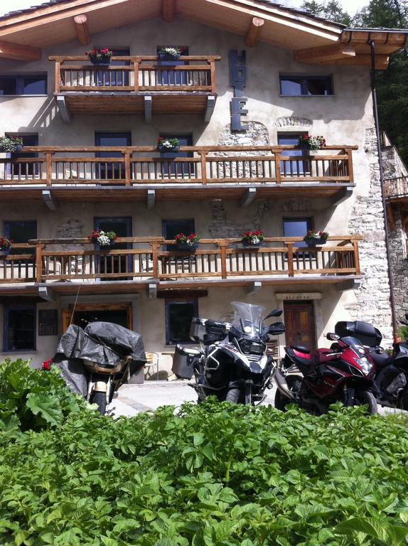 Chalet Hotel Du Fornet Val-d'Isere Exterior photo